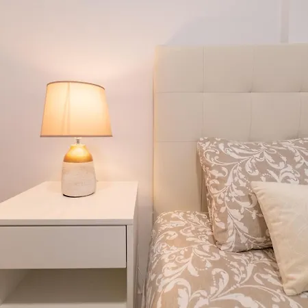 Appartement Self Check-in! In The Heart Of Malaga! *